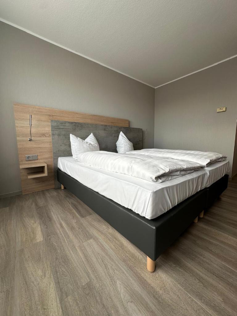 Rheinhessen Inn Gmbh Wörrstadt Extérieur photo